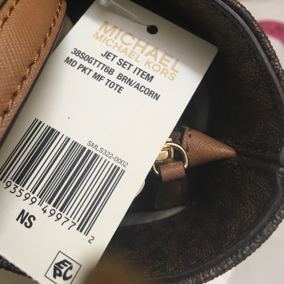 Authentic Michael Kors Jet Set Medium Pocket Tote - Picture 4 of 16